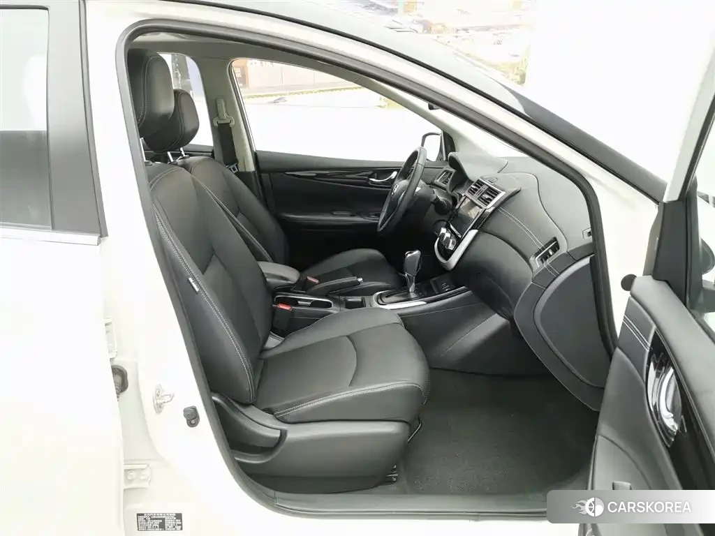 Nissan Tiida id 4559735 из Китая 21