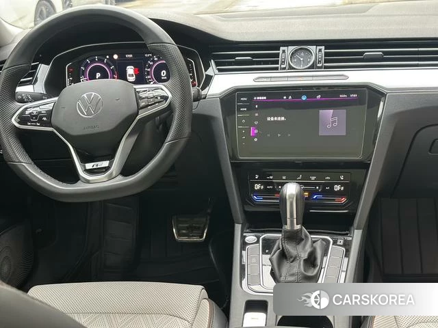 Volkswagen Magotan id 4290868 из Китая 8