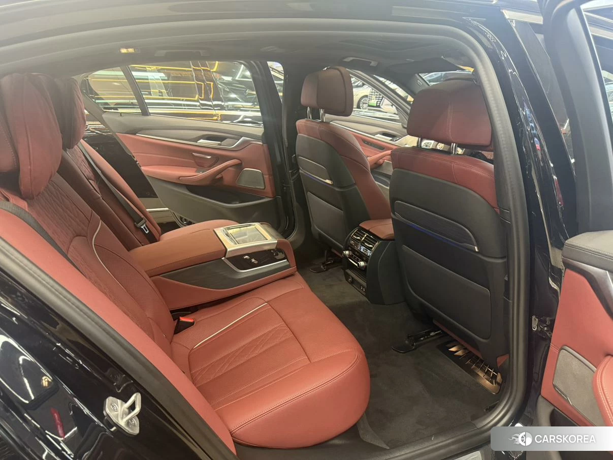 BMW 5 series id 4407656 из Китая 13