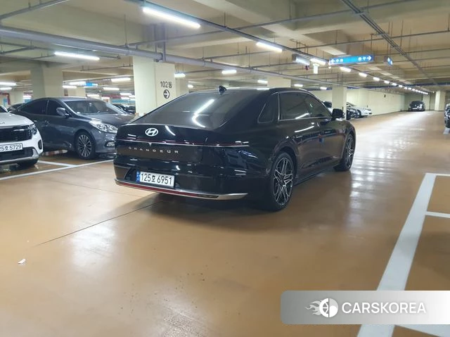 Hyundai Grandeur (GN7) id 4201694 из Кореи 17