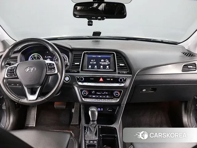 Hyundai Sonata New Rise Hybrid id 3692625 из Кореи 17