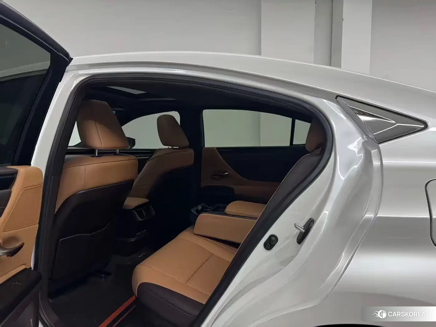 Lexus ES id 4653964 из Китая 7