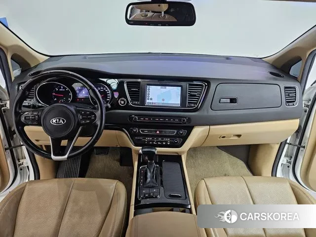 Kia All New Carnival id 3574210 из Кореи 17