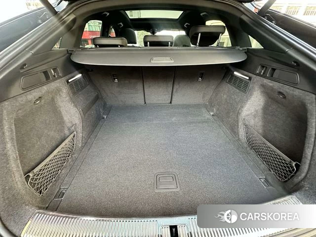 Audi Q5L Sportback id 4213168 из Китая 42