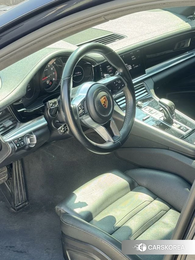 Porsche Panamera id 3857845 из Китая 7