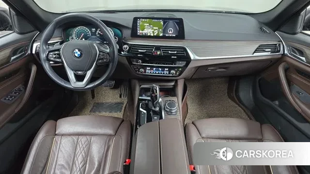 BMW 5 Series (G30) id 3682693 из Кореи 17