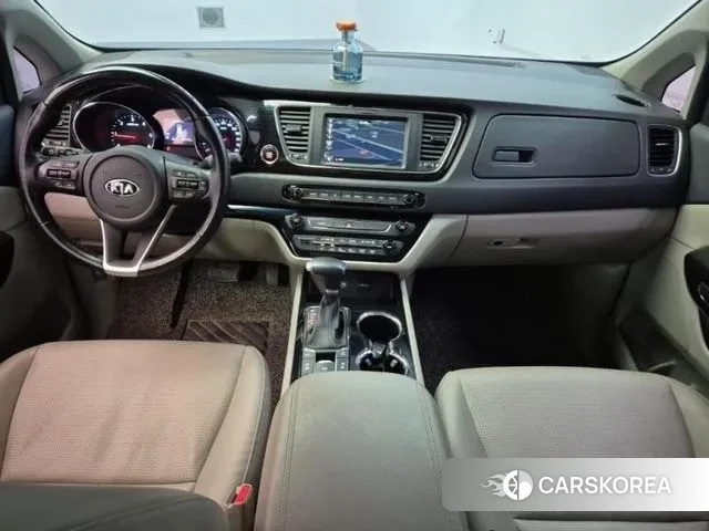 Kia The New Carnival id 3041468 из Кореи 17
