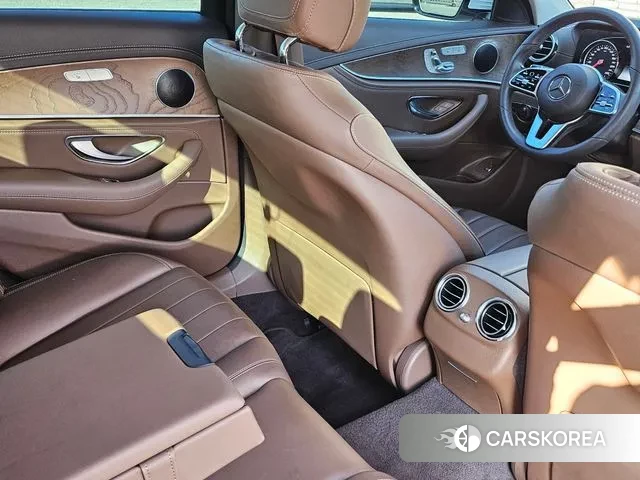 Mercedes-Benz E-Class W213 id 3631607 из Кореи 17