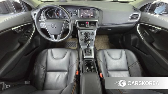 Volvo V40 Cross-Country id 4574304 из Кореи 28