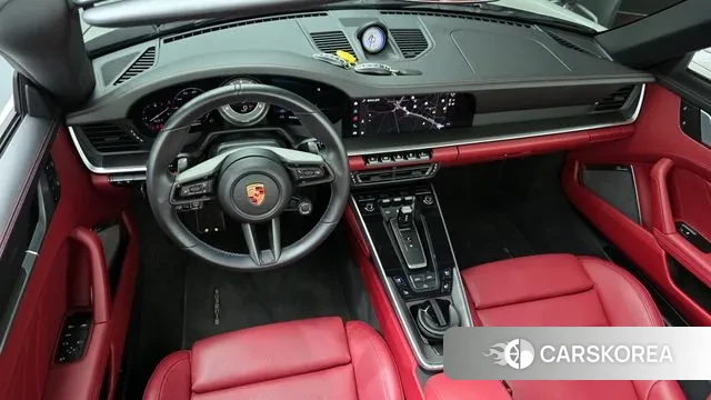 Porsche 911(992) id 3333058 из Кореи 17