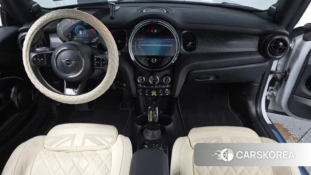 Mini Cooper Electric id 4401160 из Кореи 17