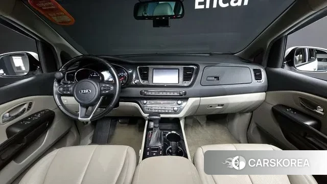 Kia The New Carnival id 3117730 из Кореи 17