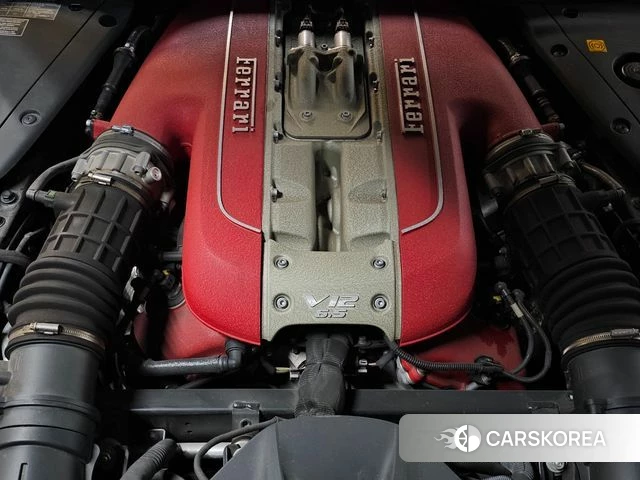 Ferrari 812 Superfast id 4019901 из Кореи 17