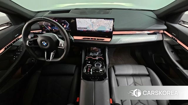 BMW 5 Series (G60) id 4279867 из Кореи 17