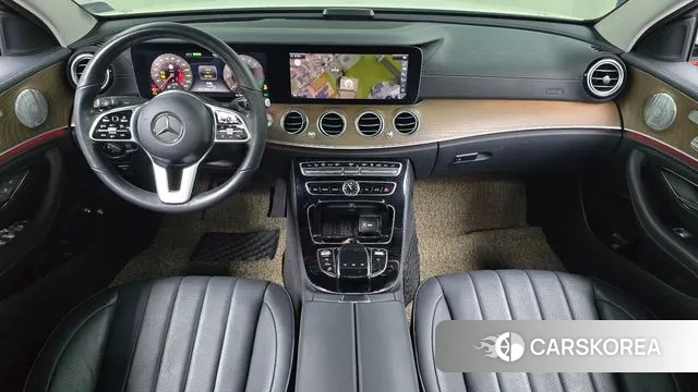 Mercedes-Benz E-Class W213 id 3708896 из Кореи 17