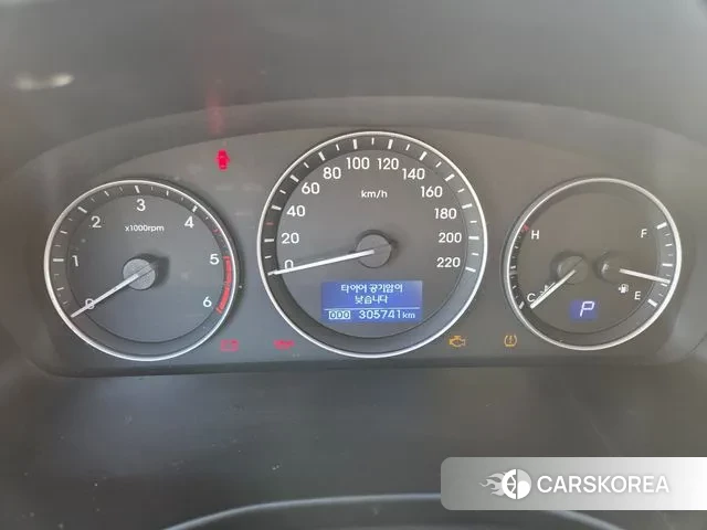 Hyundai The New Grand Starex id 3656663 из Кореи 16