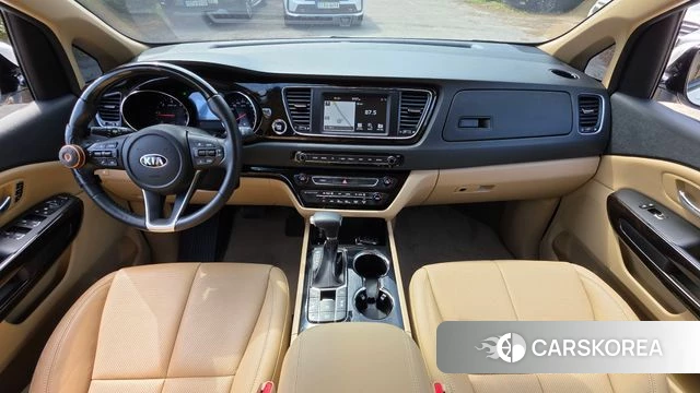 Kia The New Carnival id 4403388 из Кореи 28