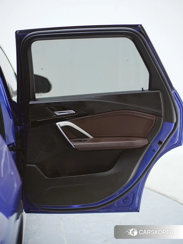 BMW X1 id 4313929 из Китая 28