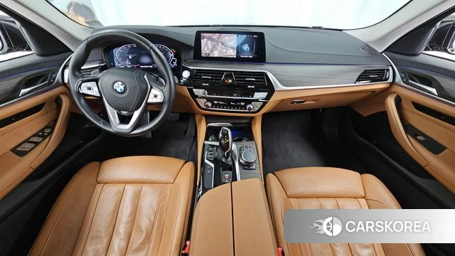 BMW 5 Series (G30) id 4557177 из Кореи 32