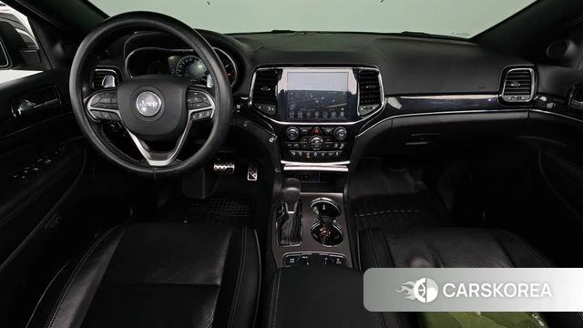 Jeep Grand Cherokee id 4350631 из Кореи 33