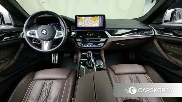 BMW 5 Series (G30) id 3544877 из Кореи 17