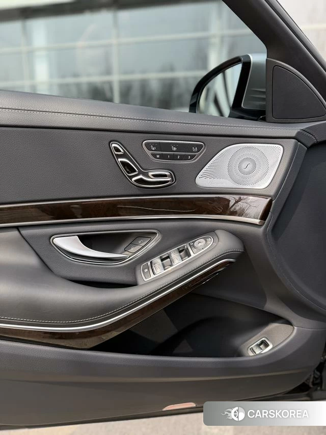 Mercedes-Benz Maybach S-class id 3855994 из Китая 16