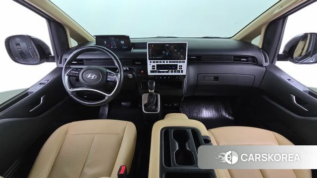 Hyundai Staria id 4315920 из Кореи 17