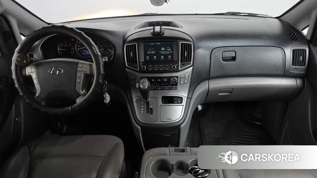 Hyundai The New Grand Starex id 4918347 из Кореи 17