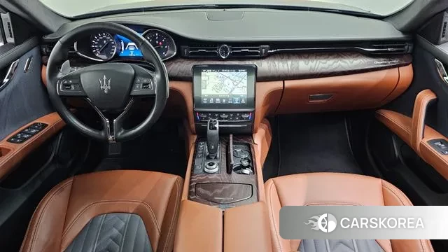 Maserati Quattroporte id 3018410 из Кореи 17