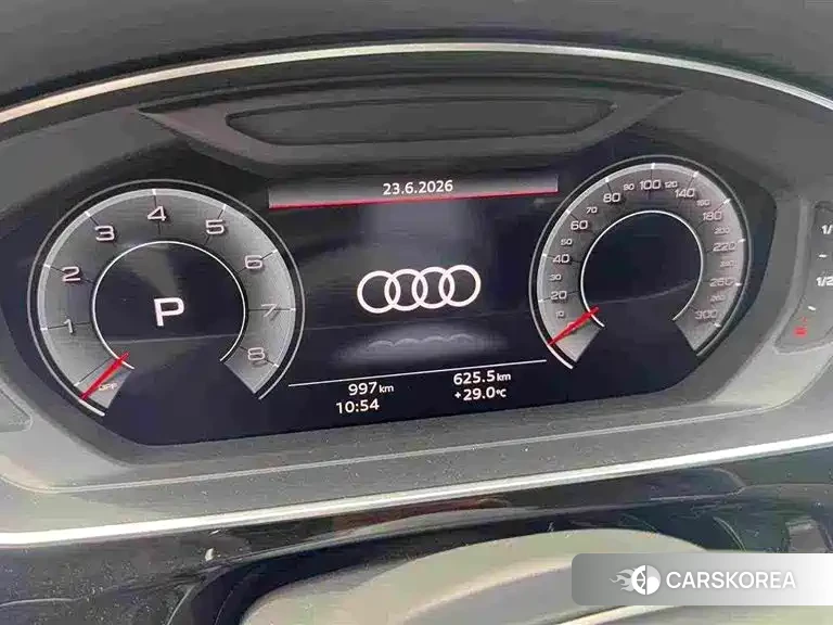Audi A8 id 4546590 из Китая 12
