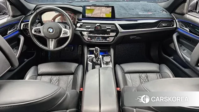 BMW 5 Series (G30) id 3598307 из Кореи 17