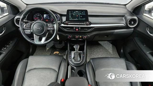 Kia Come New K3 id 3905670 из Кореи 17