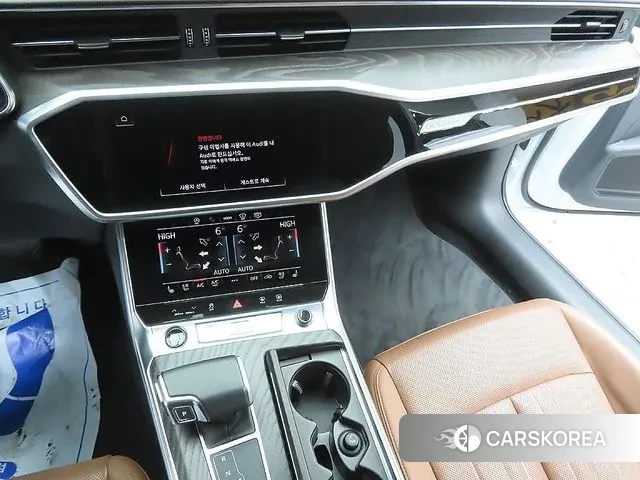 Audi A6 (C8) id 3645139 из Кореи 17