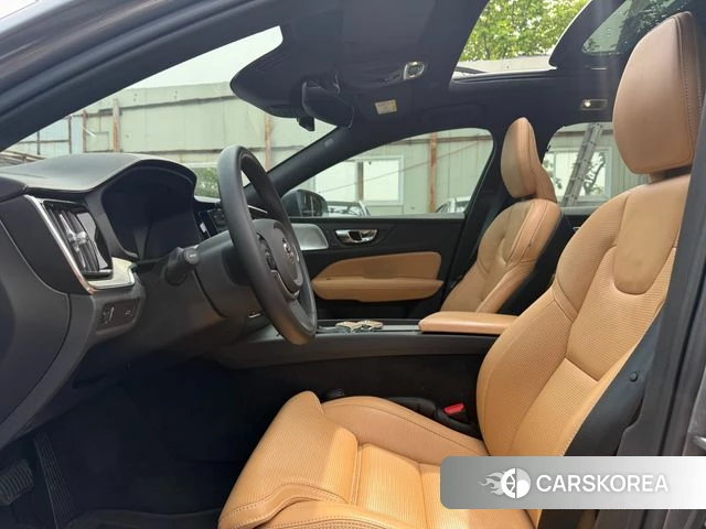 Volvo V60 Cross-Country 2nd Generation id 4310558 из Кореи 17