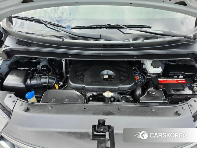 Hyundai The New Grand Starex id 4496793 из Кореи 17