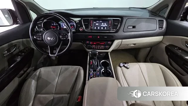 Kia The New Carnival id 3351186 из Кореи 17