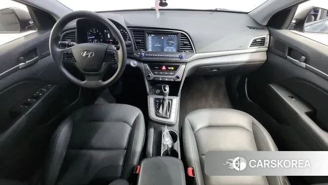 Hyundai Avante AD id 3766886 из Кореи 17