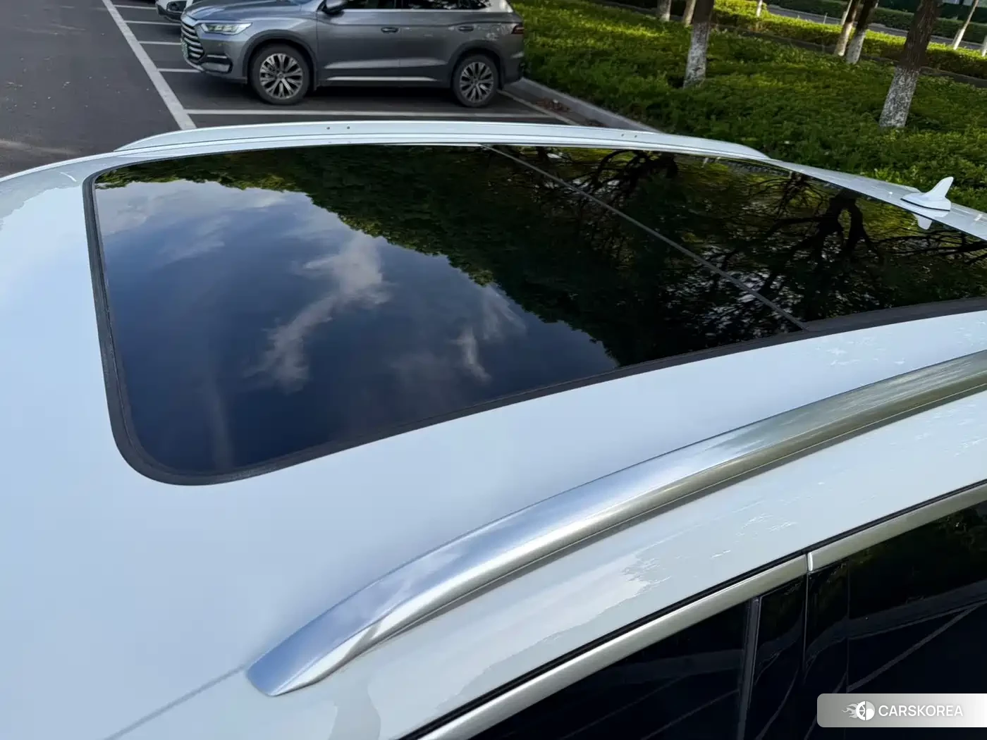 Audi Q5L id 4607227 из Китая 22