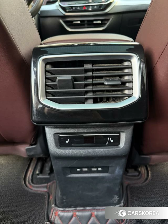Volkswagen ID.6 X id 4313943 из Китая 8