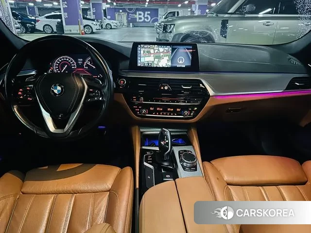 BMW 5 Series (G30) id 3045638 из Кореи 17