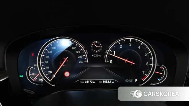 BMW 5 Series (G30) id 4642886 из Кореи 30