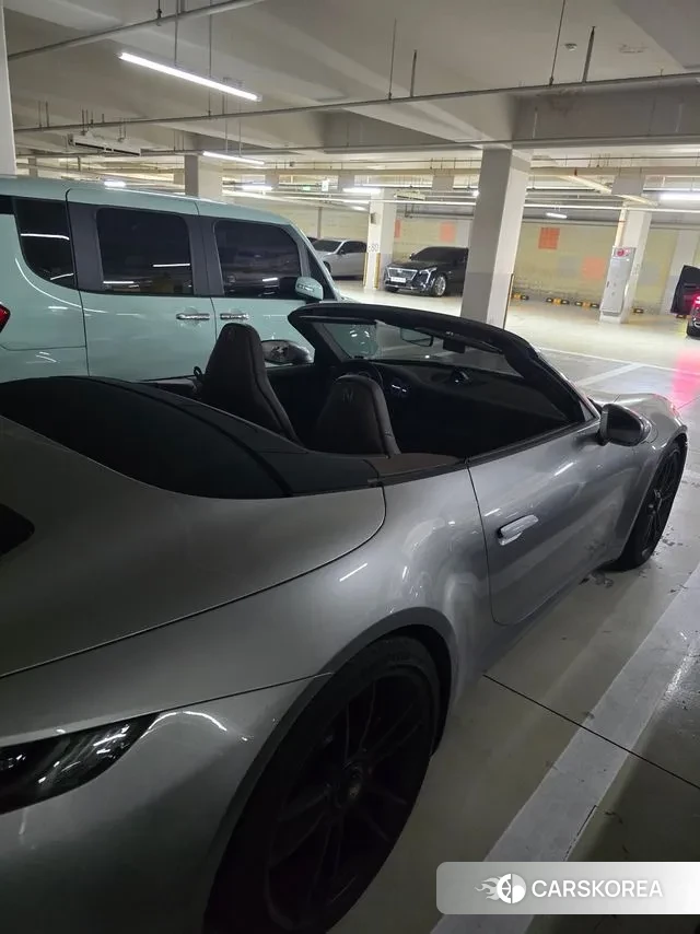 Porsche 911(992) id 3057913 из Кореи 8