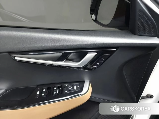 Kia EV6 id 3856495 из Кореи 17