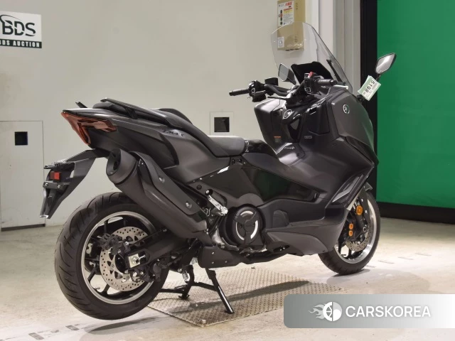 Проданный Yamaha T-MAX 560 TECH MAX 2026 из Японии, фото 2