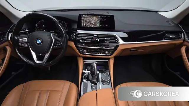 BMW 5 Series (G30) id 3391193 из Кореи 17