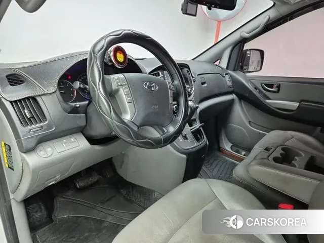 Hyundai The New Grand Starex id 3754440 из Кореи 17