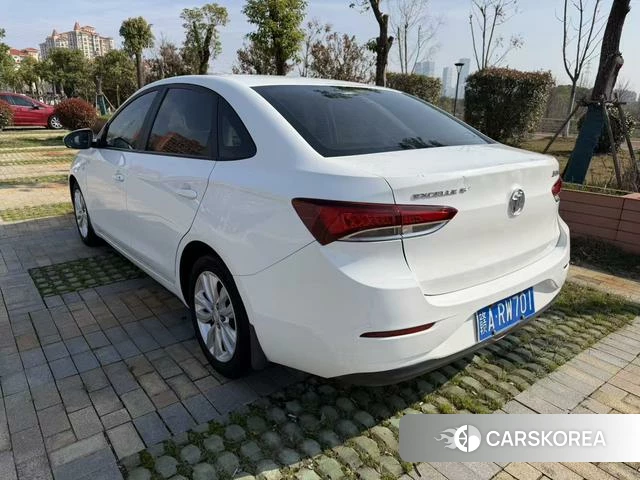 Buick Yinglang id 3889915 из Китая 7