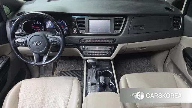 Kia The New Carnival id 3530684 из Кореи 17