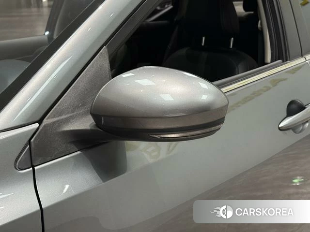 Nissan Xuan Yi id 4321362 из Китая 28