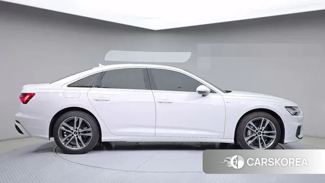 Audi A6 (C8) id 3415582 из Кореи 7
